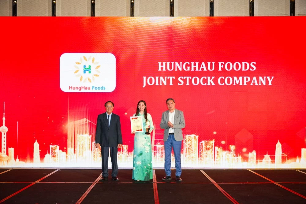 HungHau Foods CEO Nguyen Yen Honored After Over Two Decades of Dedication to Vietnamese Agricultural Products HungHau Foods CEO Nguyen Yen Honored After Over Two Decades of Dedication to Vietnamese Agricultural Products