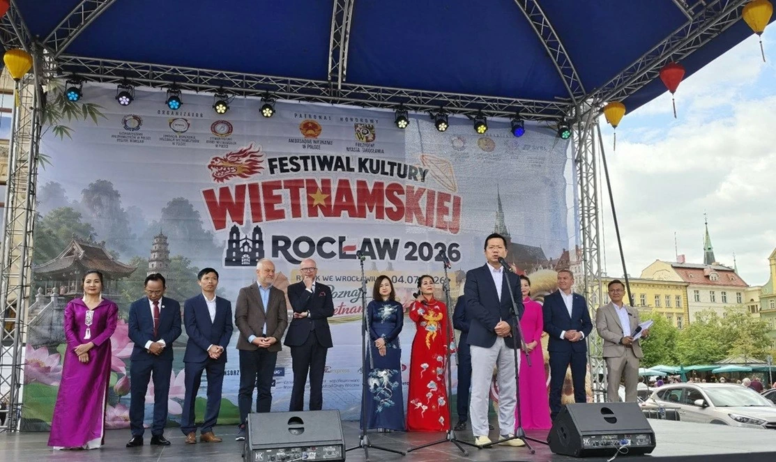 Vietnamese Cultural Festival in Wroclaw, Poland Vietnamese Cultural Festival in Wroclaw, Poland