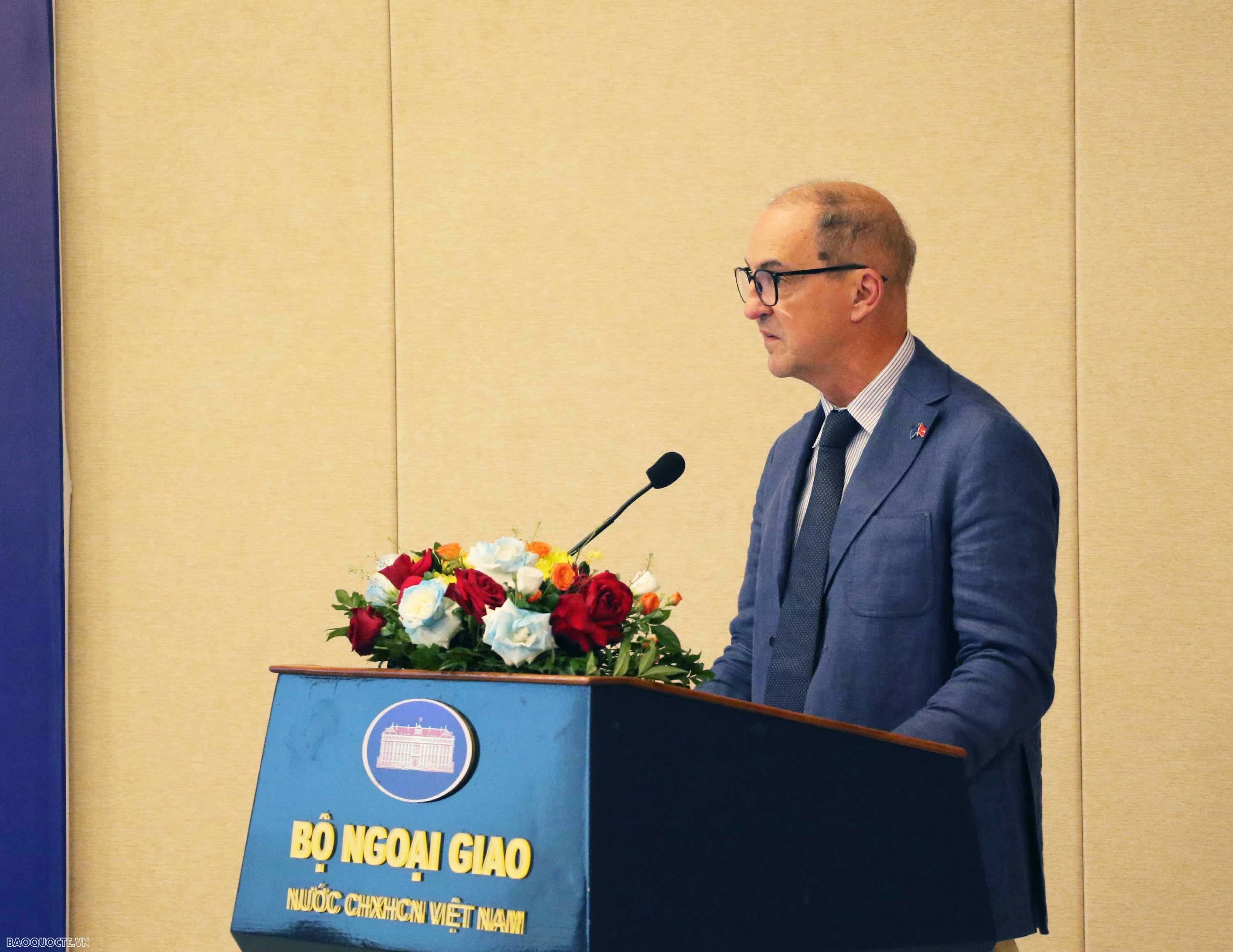 Seminar on innovation and green growth: Sharing European partners' experience, expanding cooperation opportunities with Vietnam Seminar on innovation and green growth: Sharing European partners' experience, expanding cooperation opportunities with Vietnam