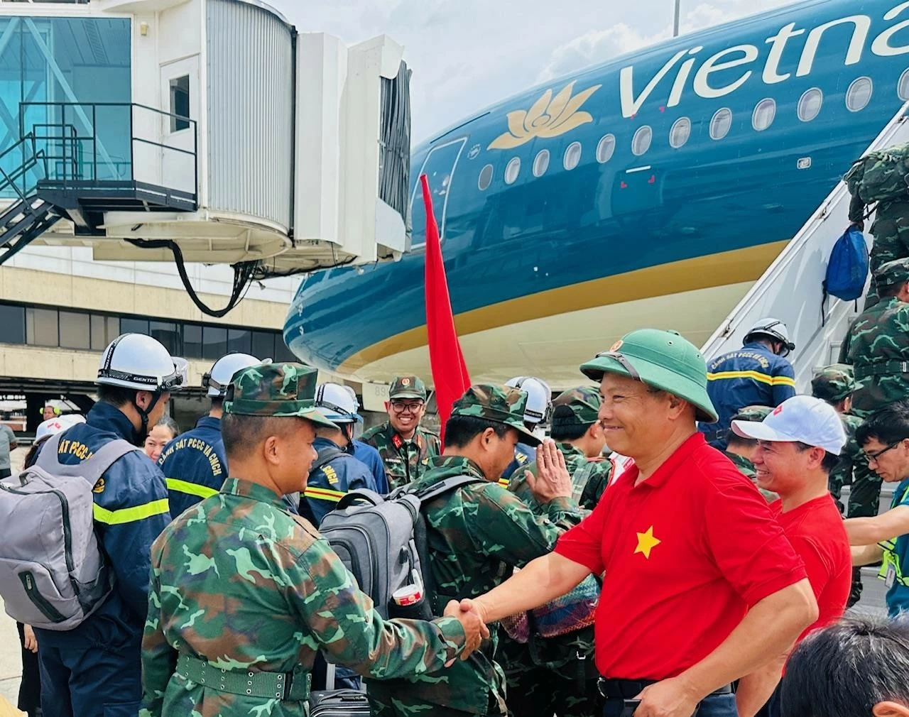 Vietnamese Ambassador to Venezuela: Vietnam's flag flying at the epicentre symbolises the power of heartfelt diplomacy