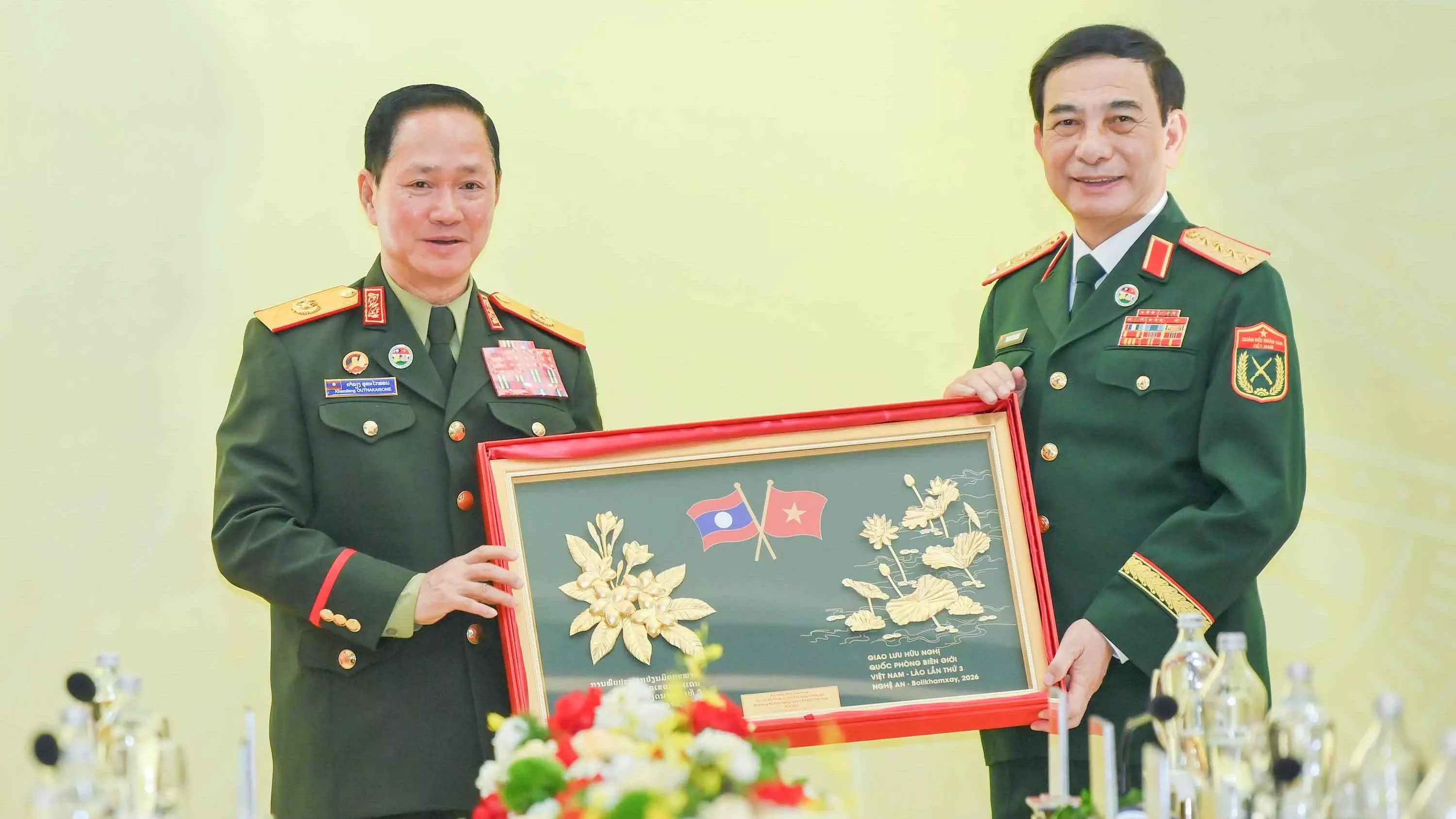 Vietnam-Laos hold 3rd Border Defence Friendship Exchange to strengthen defence cooperation and foster peaceful borders