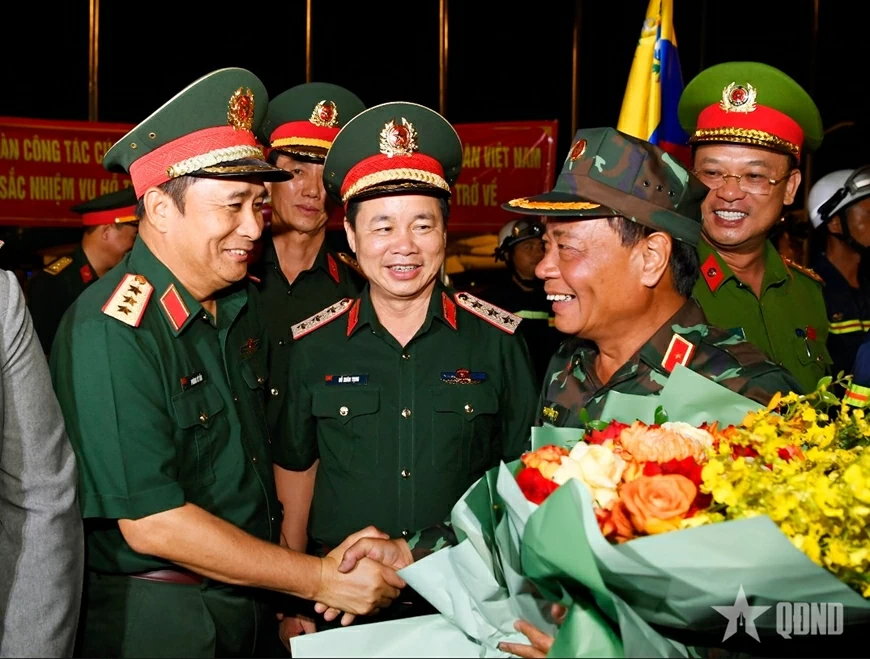 Vietnamese Rescue Team returns home safely, completes international mission in Venezuela Vietnamese Rescue Team returns home safely, completes international mission in Venezuela
