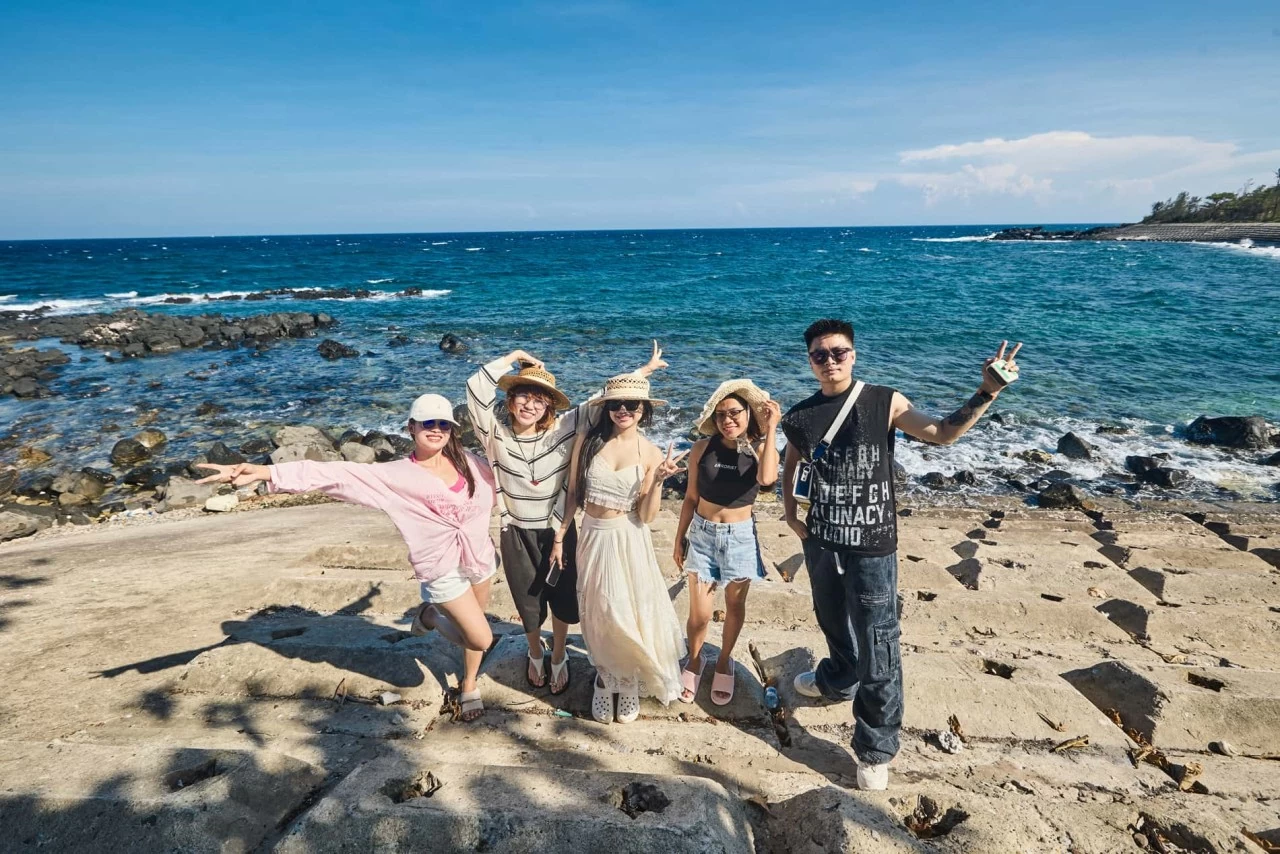 Con Co - A unique destination captivating tourists in Quang Tri