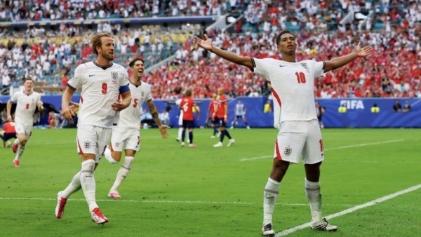 Norway loses to England 2-1, but history calls both