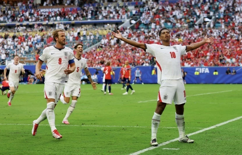 Norway loses to England 2-1, but history calls both Norway loses to England 2-1, but history calls both