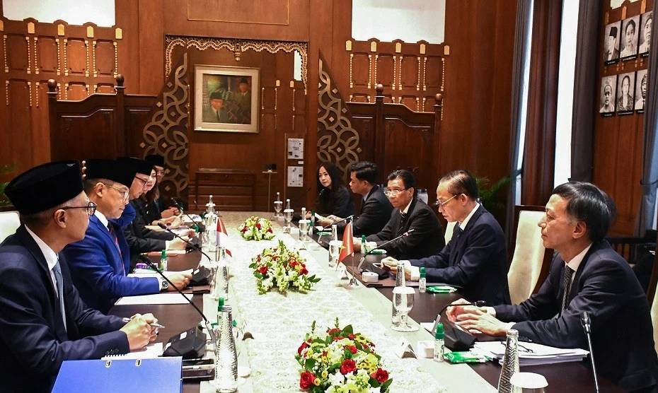 Together with ASEAN: United and Strong Together with ASEAN: United and Strong