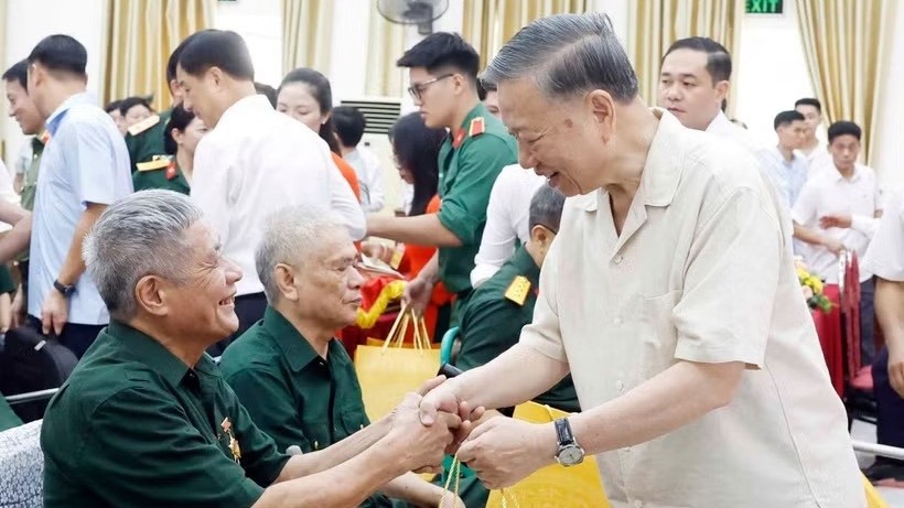 General Secretary, President To Lam calls for better care for invalids, revolutionary contributors