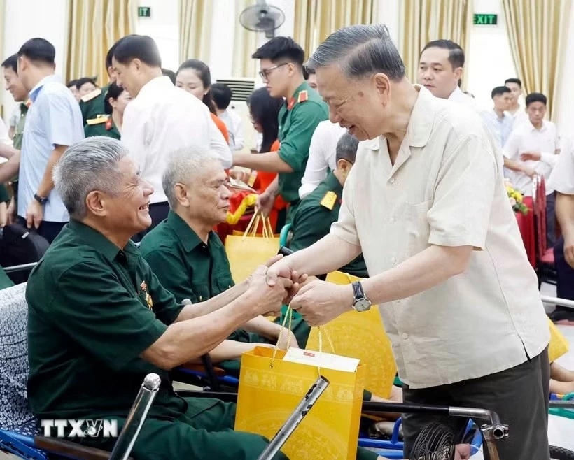 General Secretary, President To Lam calls for better care for invalids, revolutionary contributors