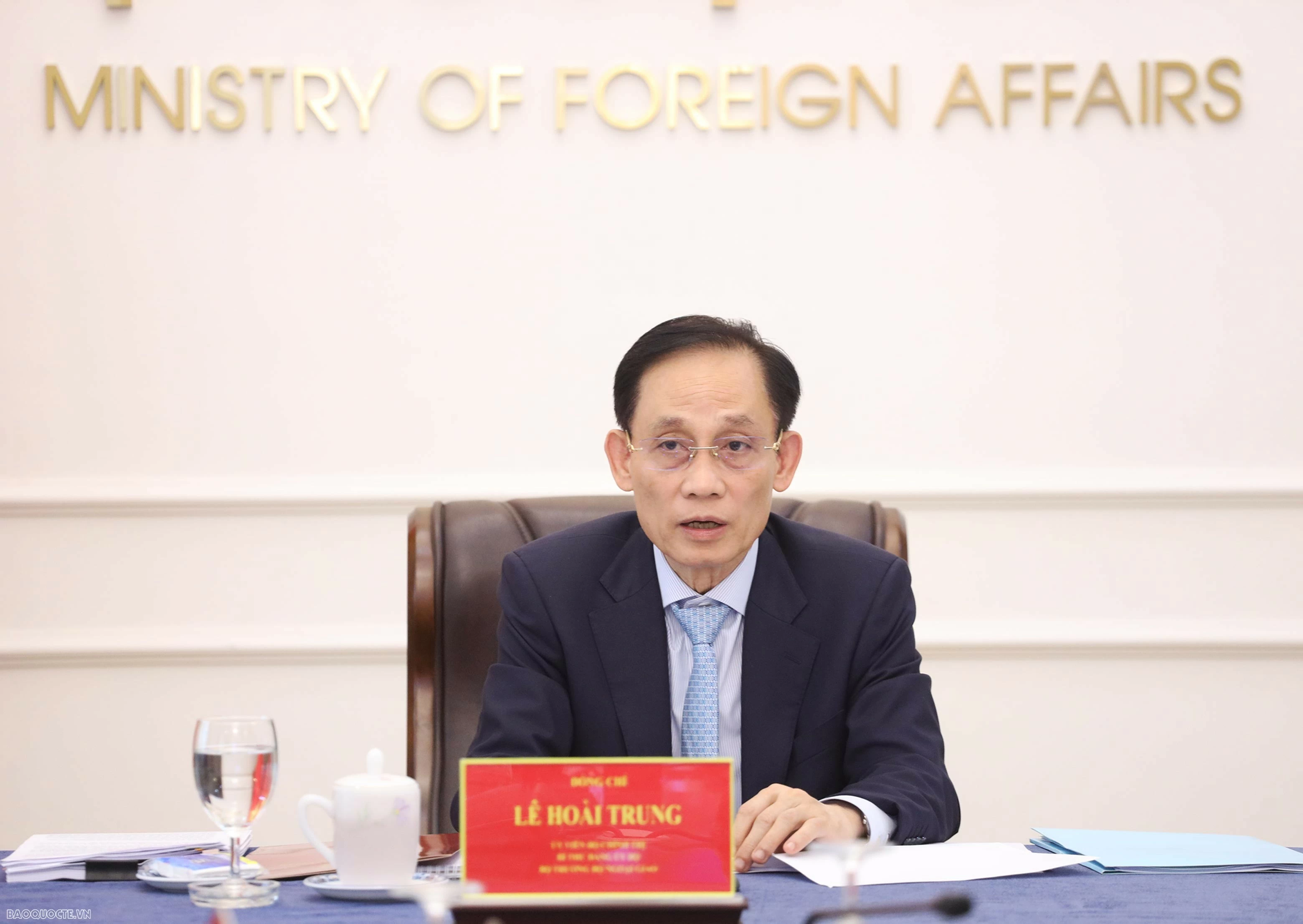 Vietnam, Kuwait Foreign Ministers hold phone talks, advance implementation of strategic partnership