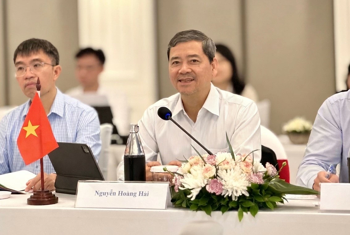 Vietnam, Laos hold sixth round meeting of border experts in Luang Prabang