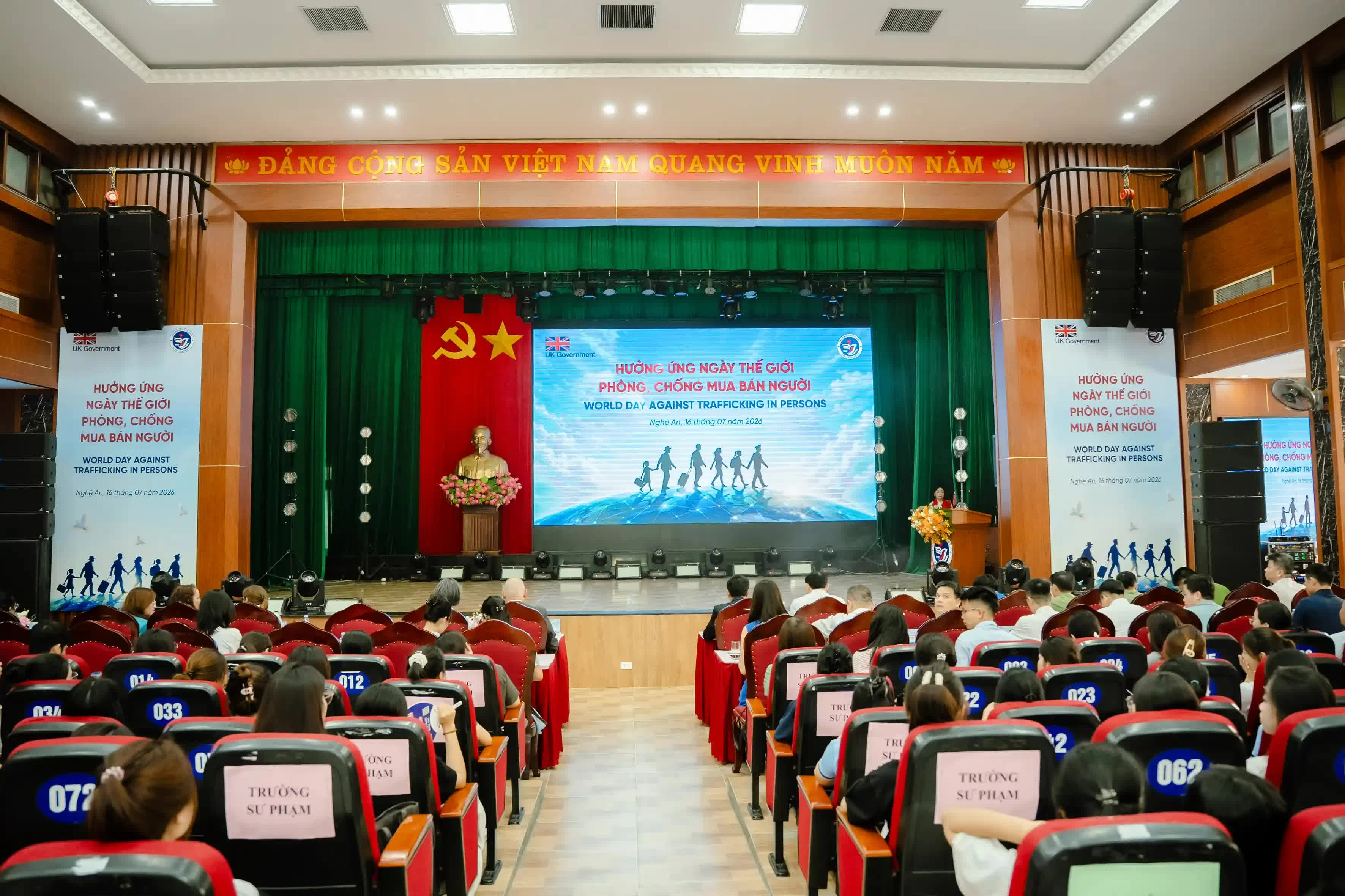 Vietnam-UK strengthen cooperation to raise awareness on human trafficking prevention among young people Vietnam-UK strengthen cooperation to raise awareness on human trafficking prevention among young people