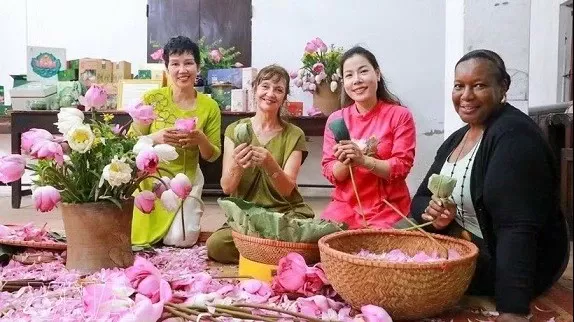 Hanoi ranked world"s second friendliest city for services