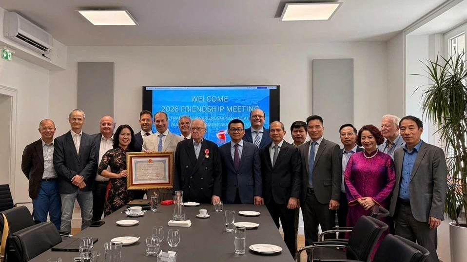 Friendship Order conferred on Mr. Peter Jankowitsch and Austria–Vietnam Society