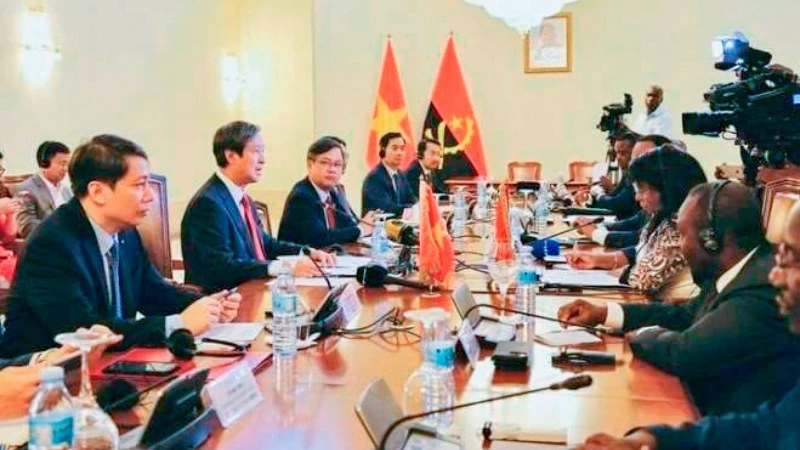 Ambassador Duong Chinh Chuc: Diplomacy opens markets, capital, technology, knowledge, and trust to drive GDP growth