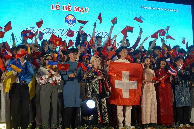 Vietnam Summer Camp 2026: Concluding the heritage journey, keeping the flame of roots alive
