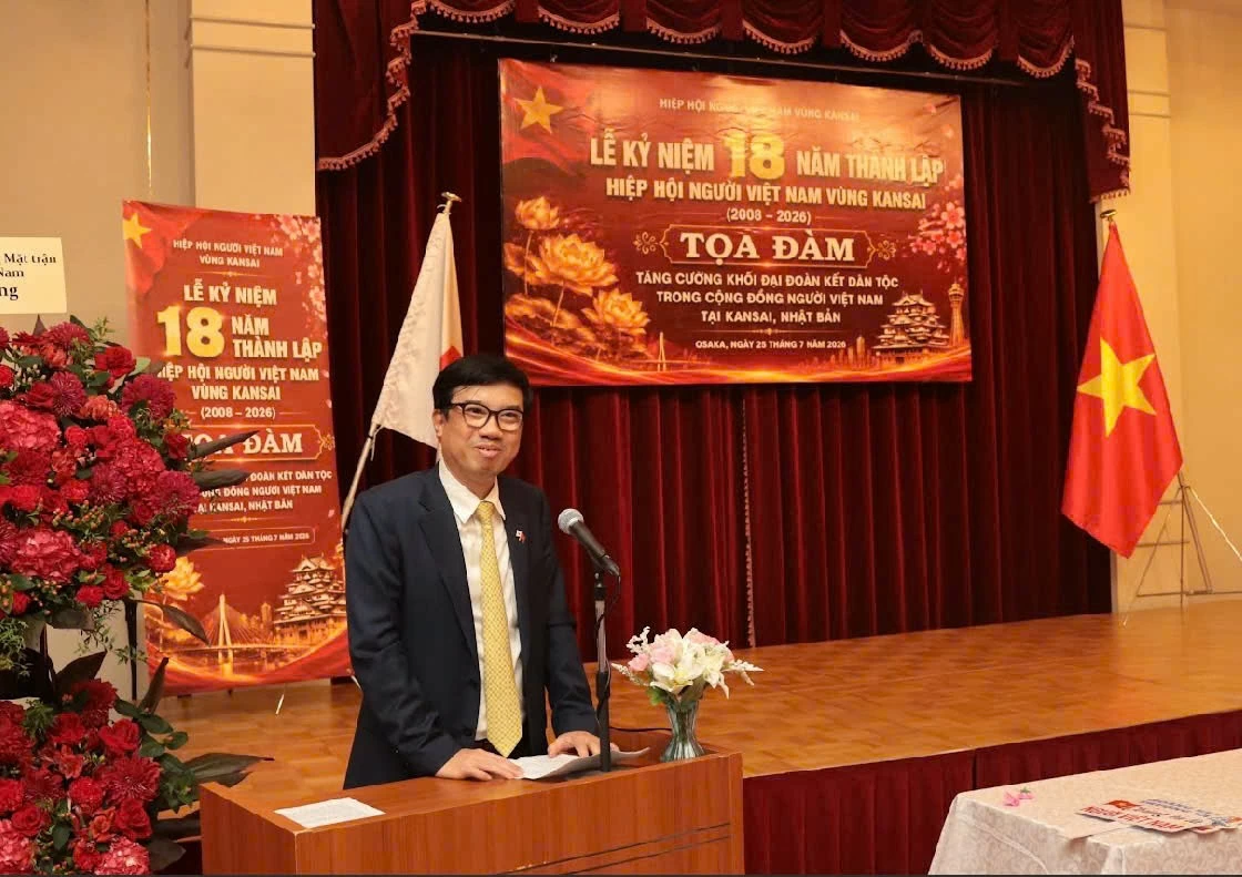 Vietnamese in Kansai: Spreading the spirit of national unity, honoring heroes and martyrs, and supporting flood-affected compatriots Vietnamese in Kansai: Spreading the spirit of national unity, honoring heroes and martyrs, and supporting flood-affected compatriots