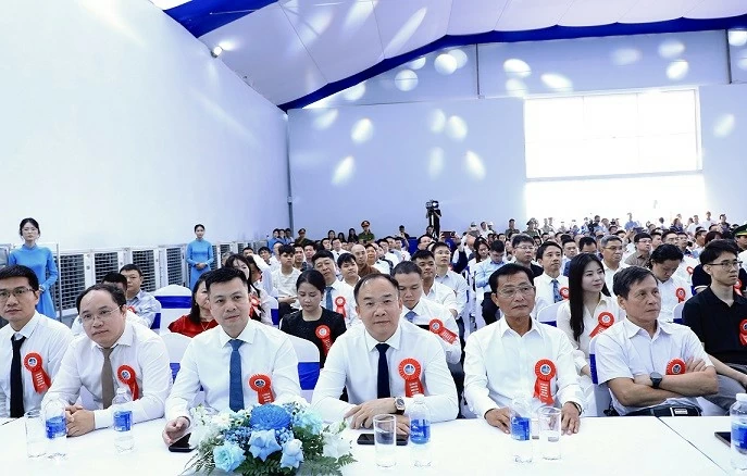 Stavian Industrial Metal đồng hành đưa sản phẩm nhôm thỏi đầu tiên của Việt Nam ra thị trường