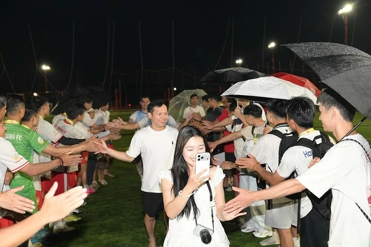 Football unites Vietnamese community, supporting the construction of Dai An Pagoda in Tokyo