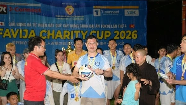Football unites Vietnamese community, supporting the construction of Dai An Pagoda in Tokyo