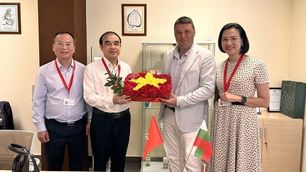 Vietnam-Bulgaria expand cooperation in medical and pharmaceutical training and research