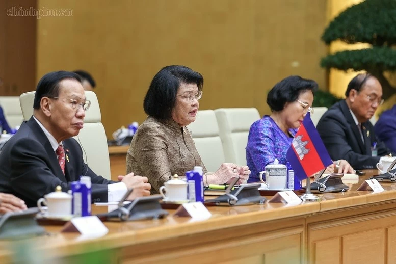 Prime Minister Le Minh Hung meets with President of the Cambodian National Assembly Khuon Sudary Prime Minister Le Minh Hung meets with President of the Cambodian National Assembly Khuon Sudary