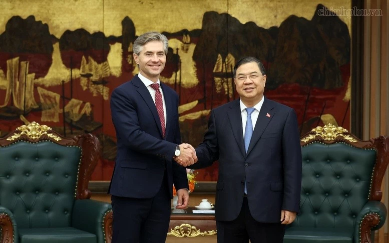 Permanent Deputy Prime Minister Pham Gia Tuc receives Lithuanian Foreign Minister Kestutis Budrys in Hanoi Permanent Deputy Prime Minister Pham Gia Tuc receives Lithuanian Foreign Minister Kestutis Budrys in Hanoi