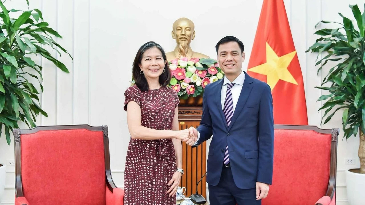 Deputy Minister Dang Hoang Giang receives UN Resident Coordinator in Vietnam