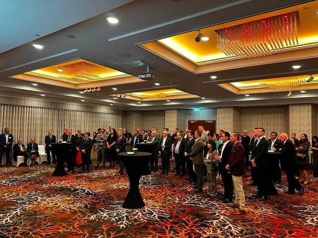 Consul General Pham Hai Anh addresses the Vietnam Business Forum 2026 in Perth Consul General Pham Hai Anh addresses the Vietnam Business Forum 2026 in Perth