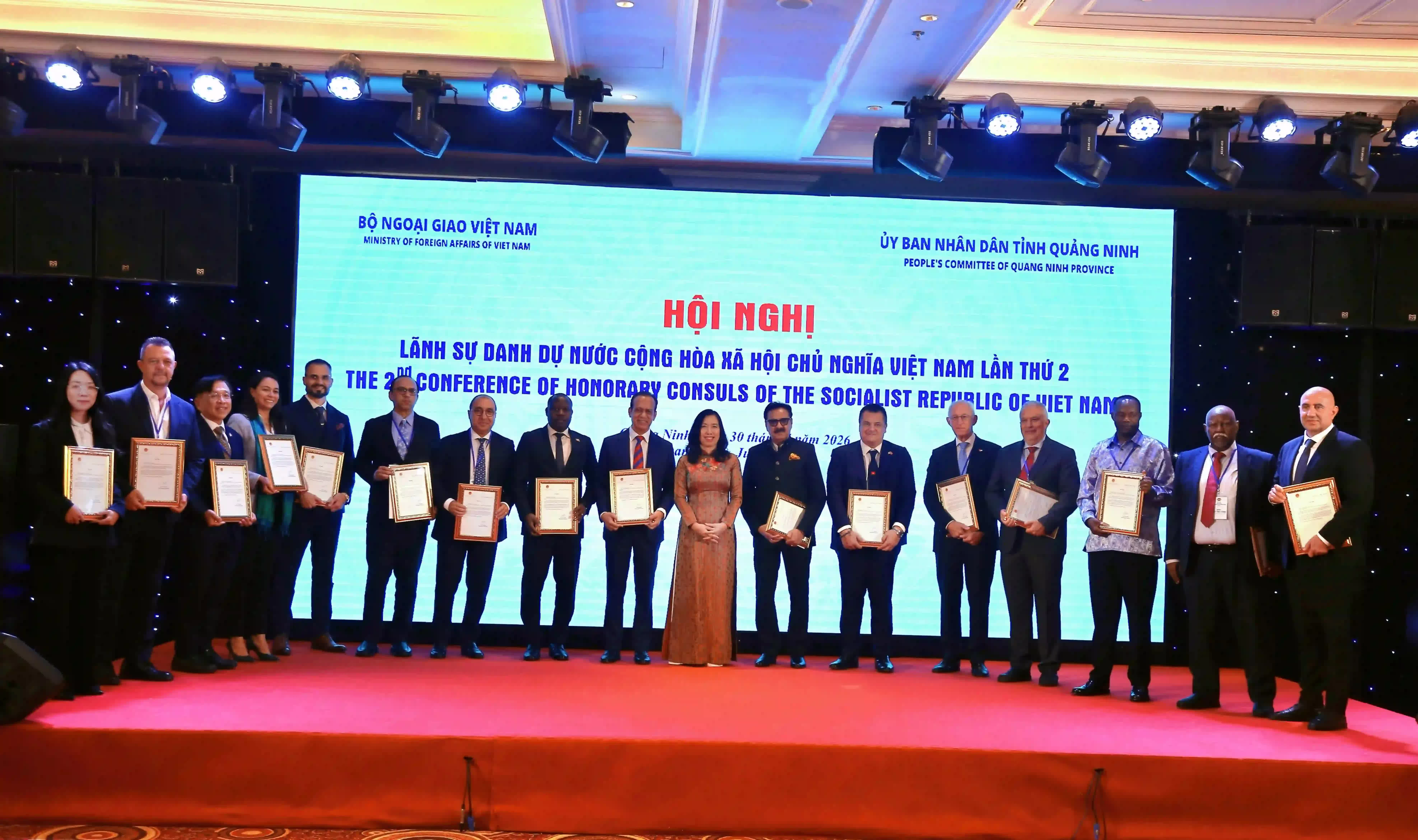 Second Conference of Honorary Consuls of Vietnam held in Quang Ninh