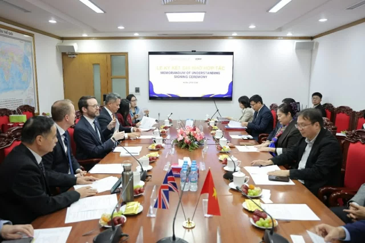 Vietnam Education Publishing House promotes international cooperation to bring Vietnamese knowledge to the World