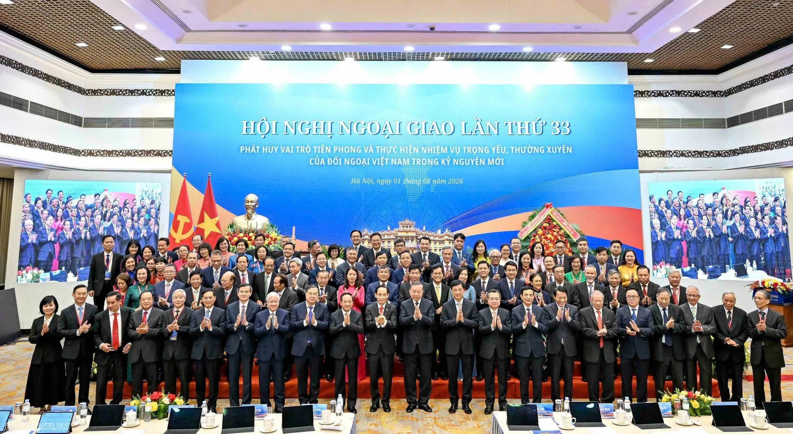 [Live] General Secretary, President To Lam attends opening session of the 33rd Diplomatic Conference—the first diplomatic gathering of the new era