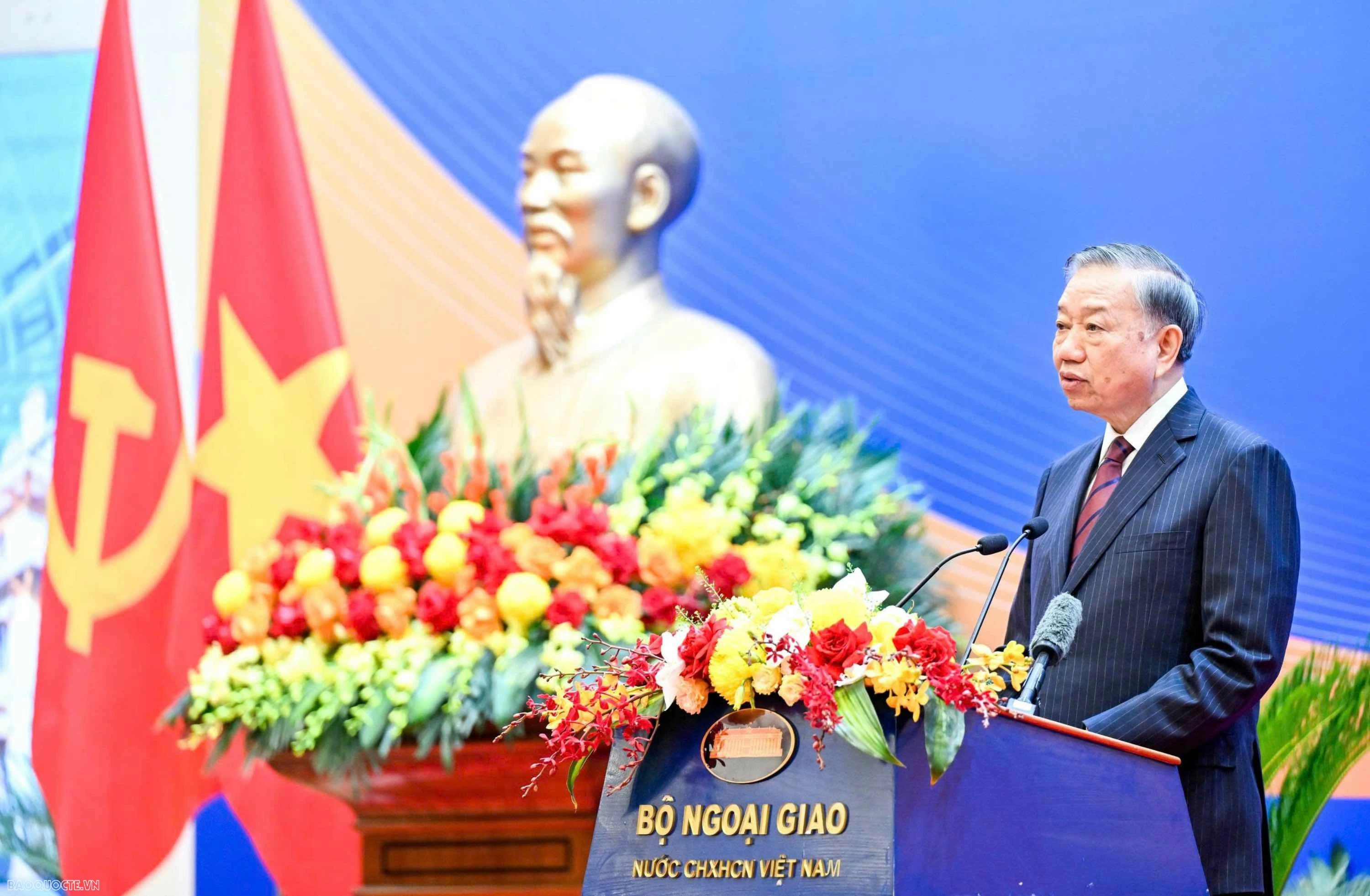 [Live] General Secretary, President To Lam attends opening session of the 33rd Diplomatic Conference—the first diplomatic gathering of the new era