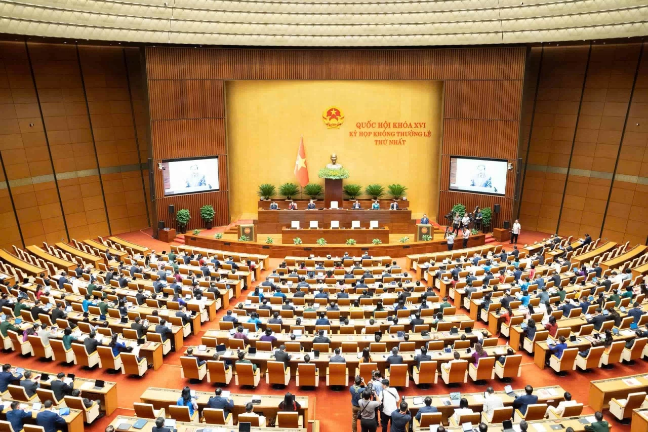 16th National Assemblys first extraordinary session opens in Hanoi 16th National Assemblys first extraordinary session opens in Hanoi