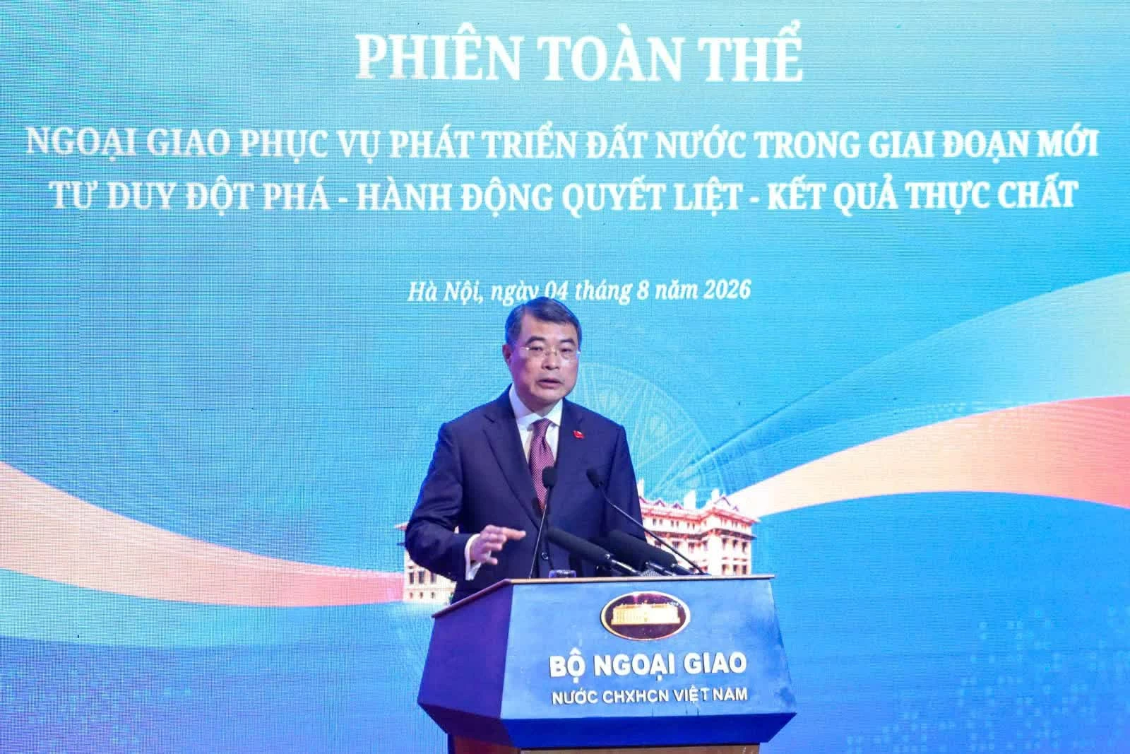 33rd Diplomatic Conference: Prime Minister Le Minh Hung attends Plenary session on diplomacy serving for national development in the new era
