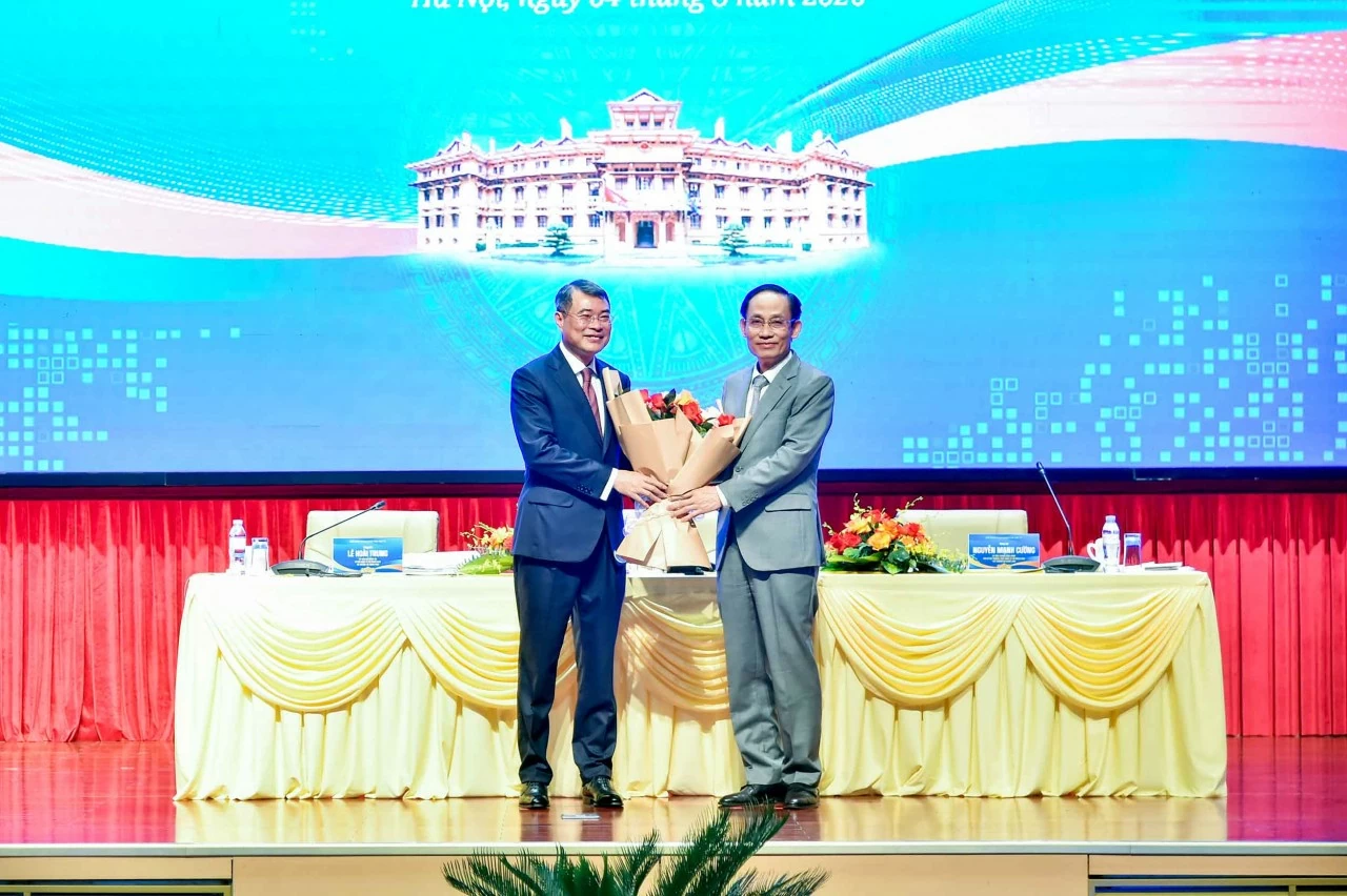 33rd Diplomatic Conference: Prime Minister Le Minh Hung attends Plenary session on diplomacy serving for national development in the new era