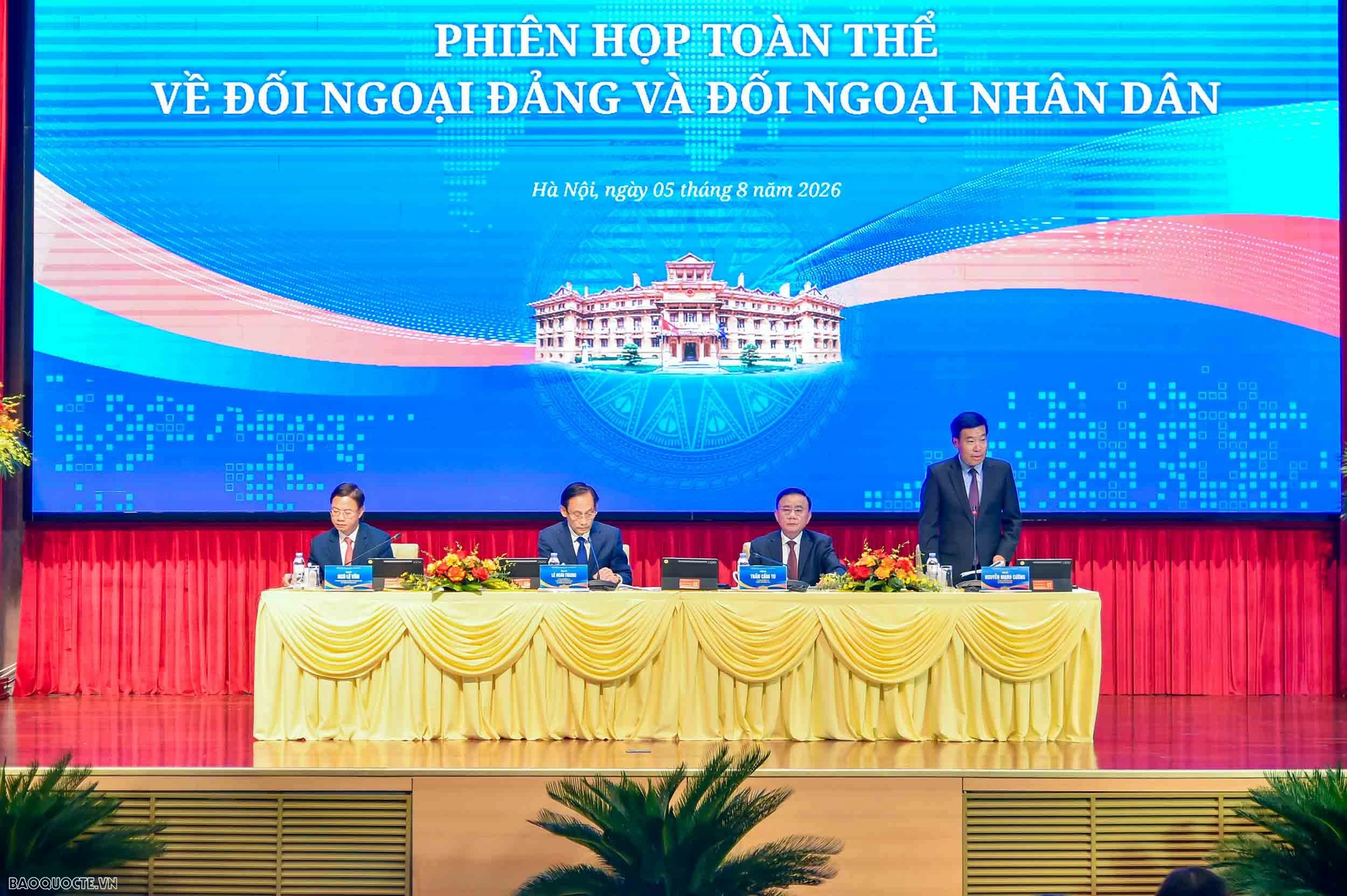 33rd Diplomatic Conference: Standing Member of the Secretariat Tran Cam Tu attends Plenary session on Party diplomacy and people-to-people diplomacy