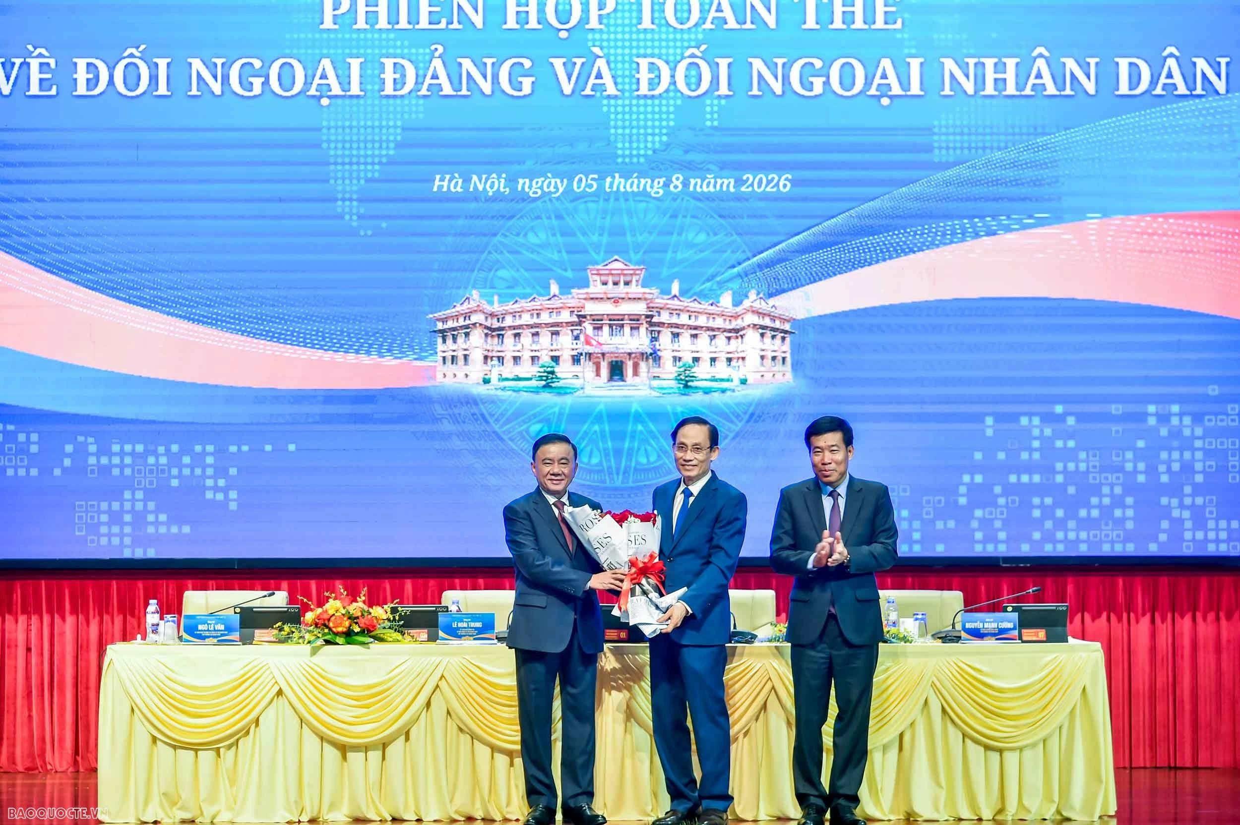 33rd Diplomatic Conference: Standing Member of the Secretariat Tran Cam Tu attends Plenary session on Party diplomacy and people-to-people diplomacy