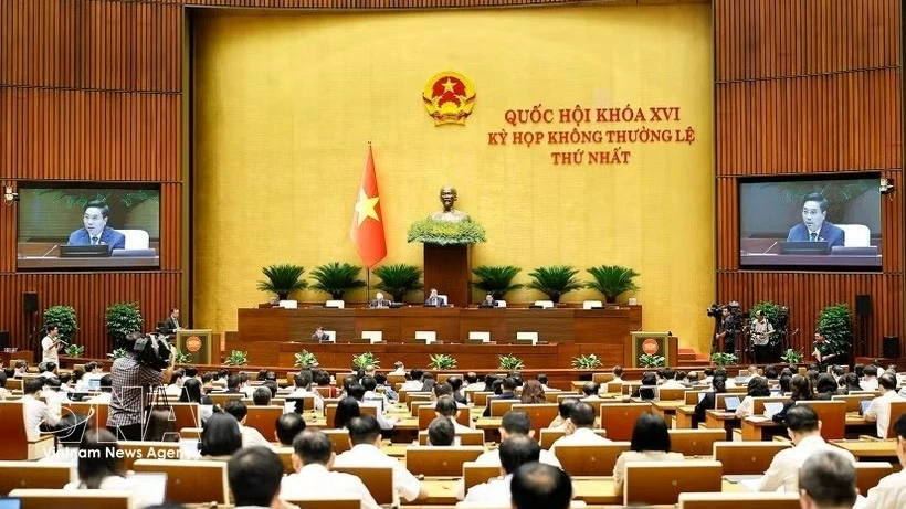 16th National Assembly's first extraordinary session: NA deputies discuss bill on protection for Vietnamese overseas workers