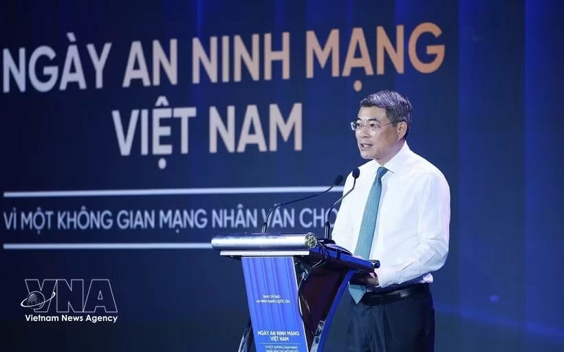 Prime Minister Le Minh Hung: Cybersecurity protection must centre on both information systems and people