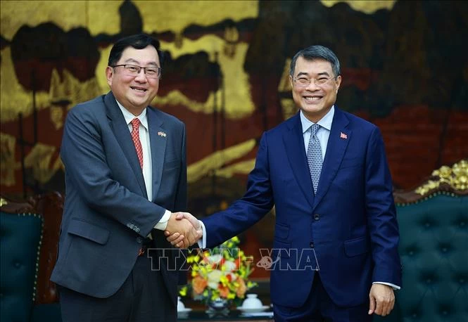 Prime Minister Le Minh Hung receives outgoing Malaysian Ambassador Tan Yang Thai Prime Minister Le Minh Hung receives outgoing Malaysian Ambassador Tan Yang Thai