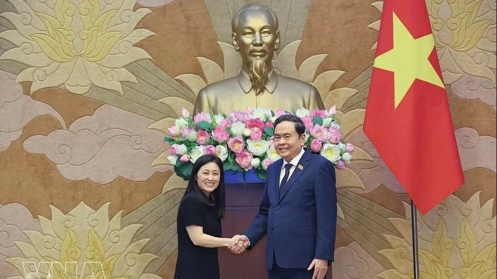 NA Chairman Tran Thanh Man receives new U.S. Ambassador, calls for stronger parliamentary ties