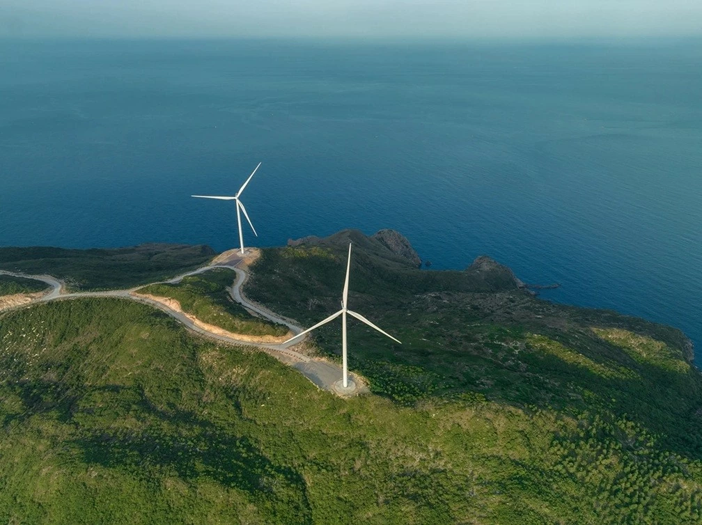 The simultaneous development of the four wind power projects marks a new step in Ha Tinh’s clean energy strategy.