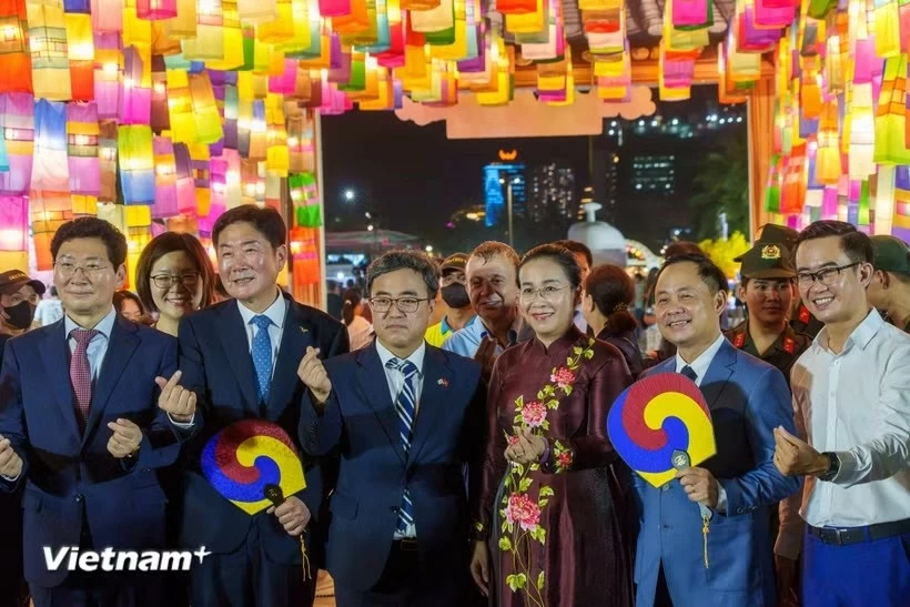 Da Nang bustles with the vibrant colours of Vietnam-Korea culture