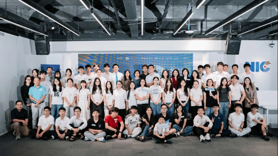 AI reshapes the job market: Global network of Vietnamese parents and experts launches FINO 2026