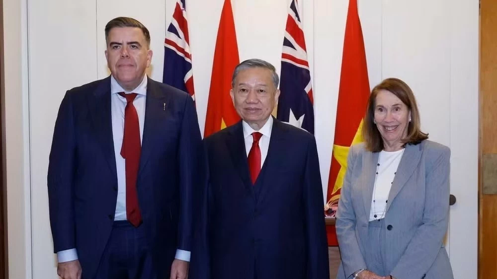 Party General Secretary, President To Lam meets with Australian Senate President, House Speaker