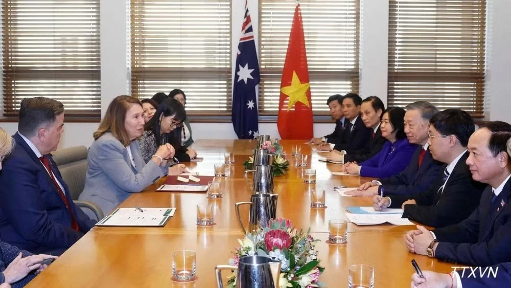 Party General Secretary, President To Lam meets with Australian Senate President, House Speaker