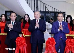 Party General Secretary, President To Lam attends inauguration of Vietnam House, meets Vietnamese community in Australia
