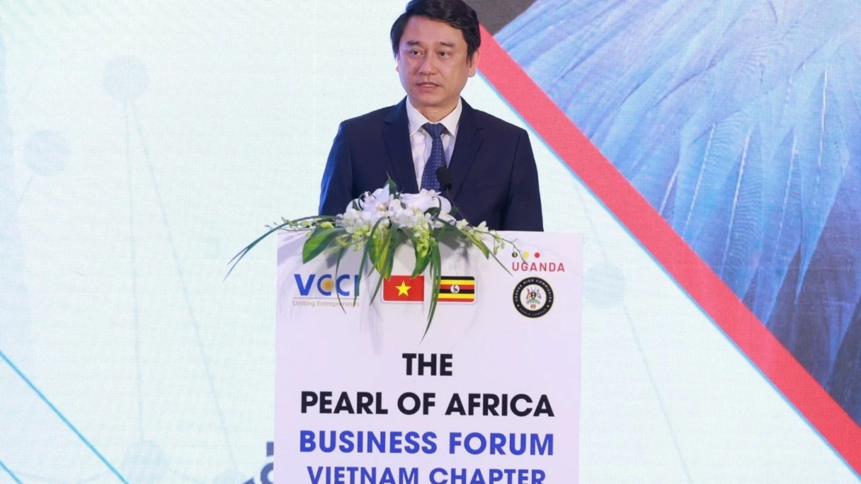 Ministry of Foreign Affairs supports Vietnam-Uganda Business Forum, promoting effective cooperation