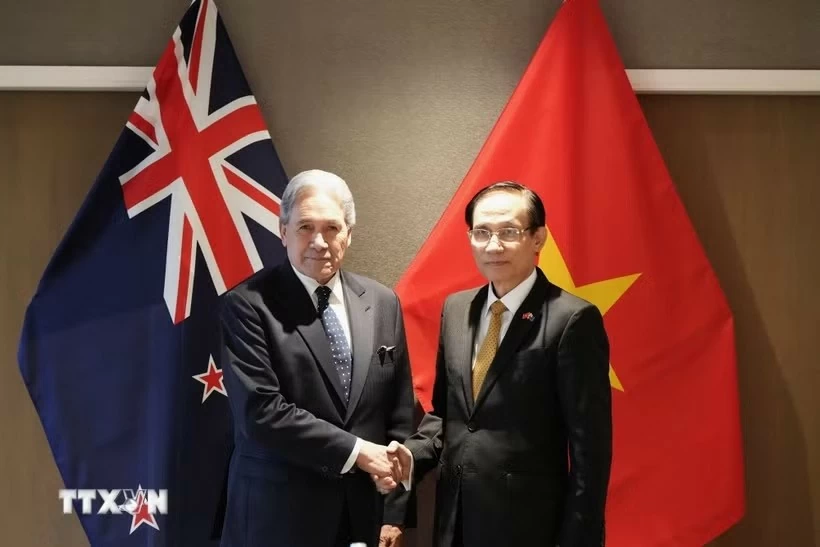 FM Le Hoai Trung, New Zealand Counterpart Winston Peters co-chair 4th Vietnam–New Zealand Foreign Ministers’ Meeting in Auckland FM Le Hoai Trung, New Zealand Counterpart Winston Peters co-chair 4th Vietnam–New Zealand Foreign Ministers’ Meeting in Auckland