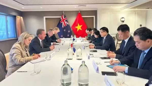 Vietnam, New Zealand Ministers seek to raise bilateral trade to 3 billion USD